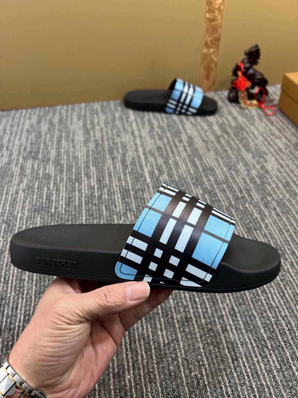 535ZR257Z Popular Slippers