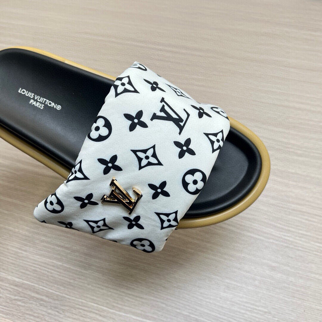 5QE10Z Popular  Slippers