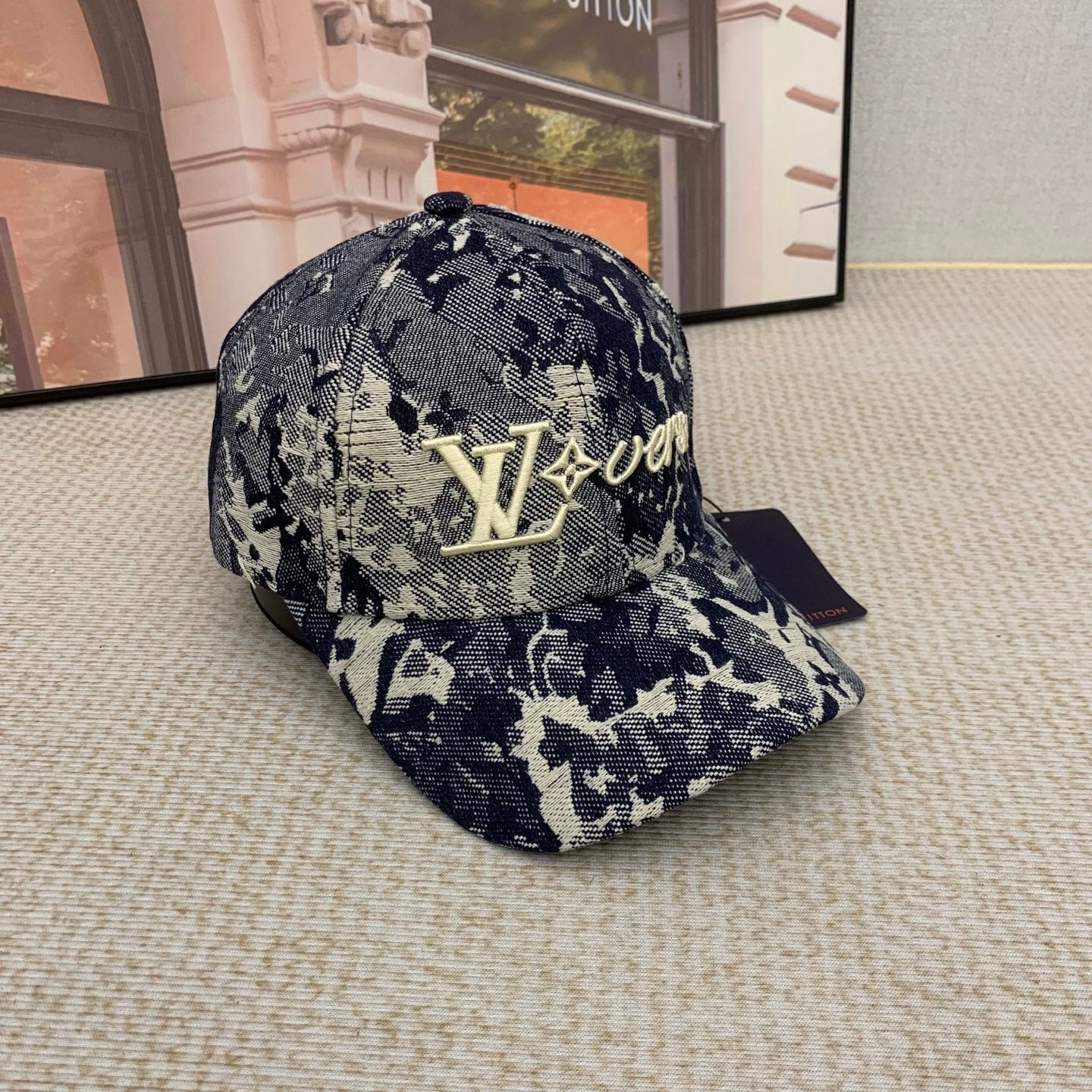 165NE5M Popular   hats
