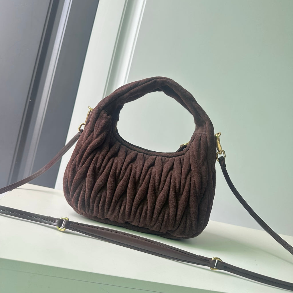 B1P46A117 Popular buckskin bag