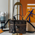 146PE37B Popular leather bag