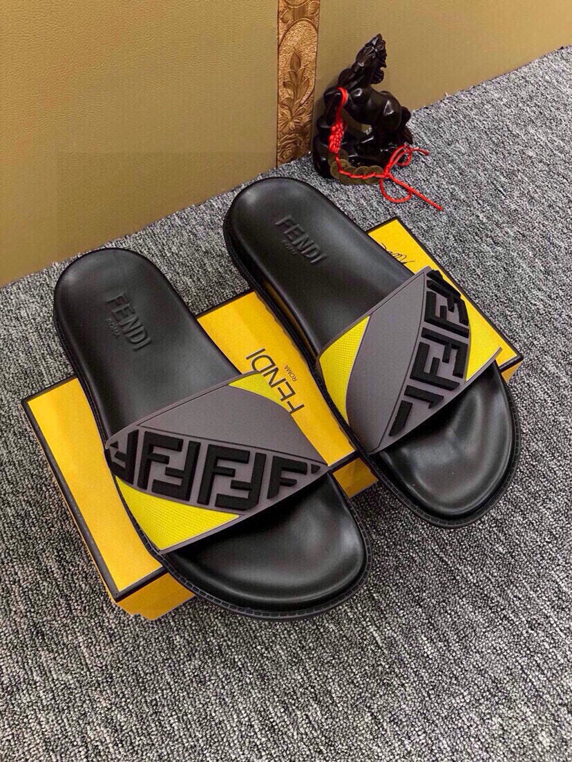 535ZF284Z Popular Slippers
