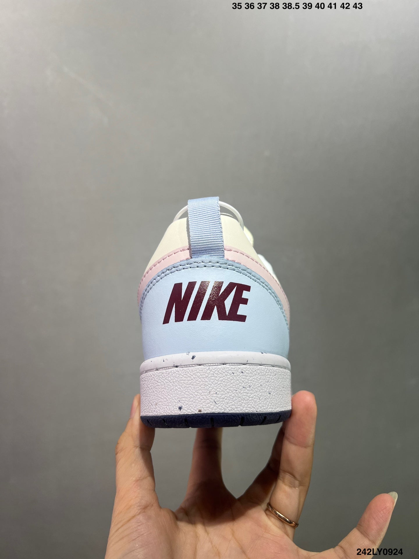 435ZA21Z Popular shoes (No box)