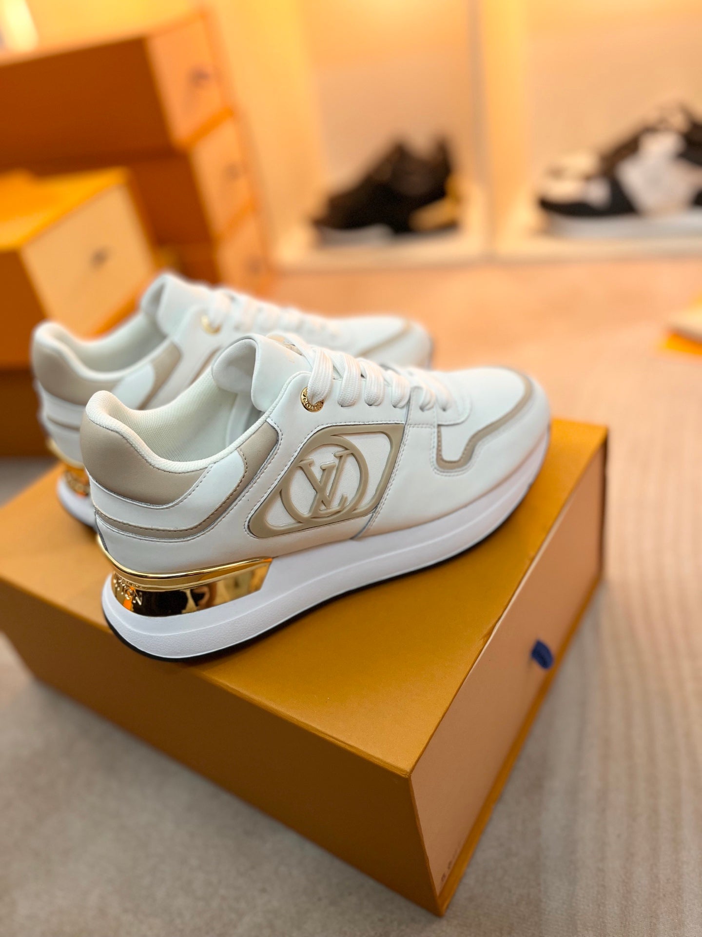 Z2P36E59 Popular high-quality leather Shoes