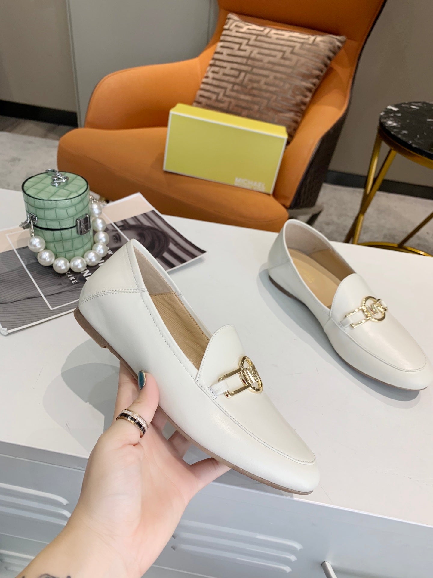 2105QA185Z Popular high-quality leather shoes
