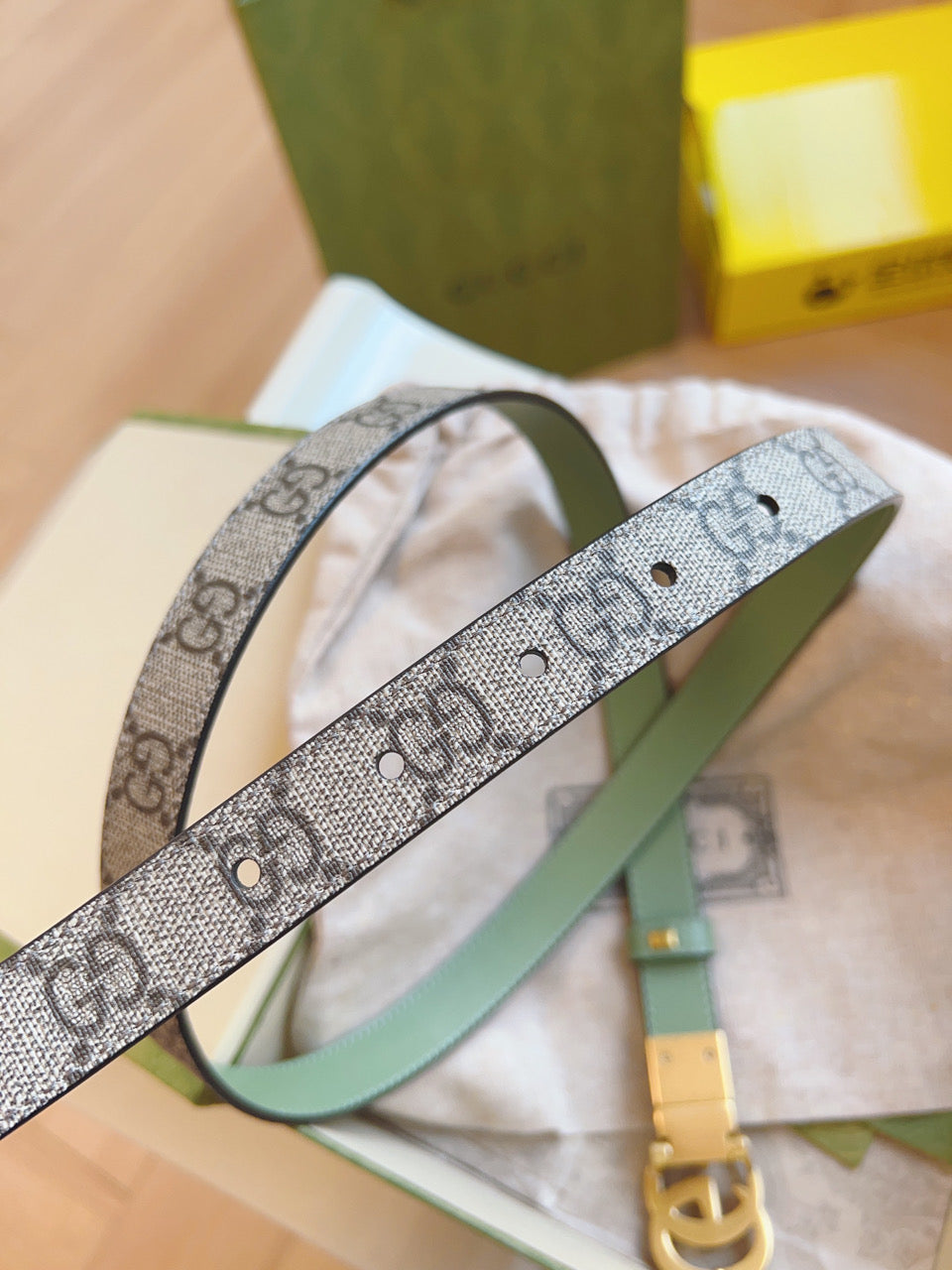 1115QB24P Popular High quality belt With full package