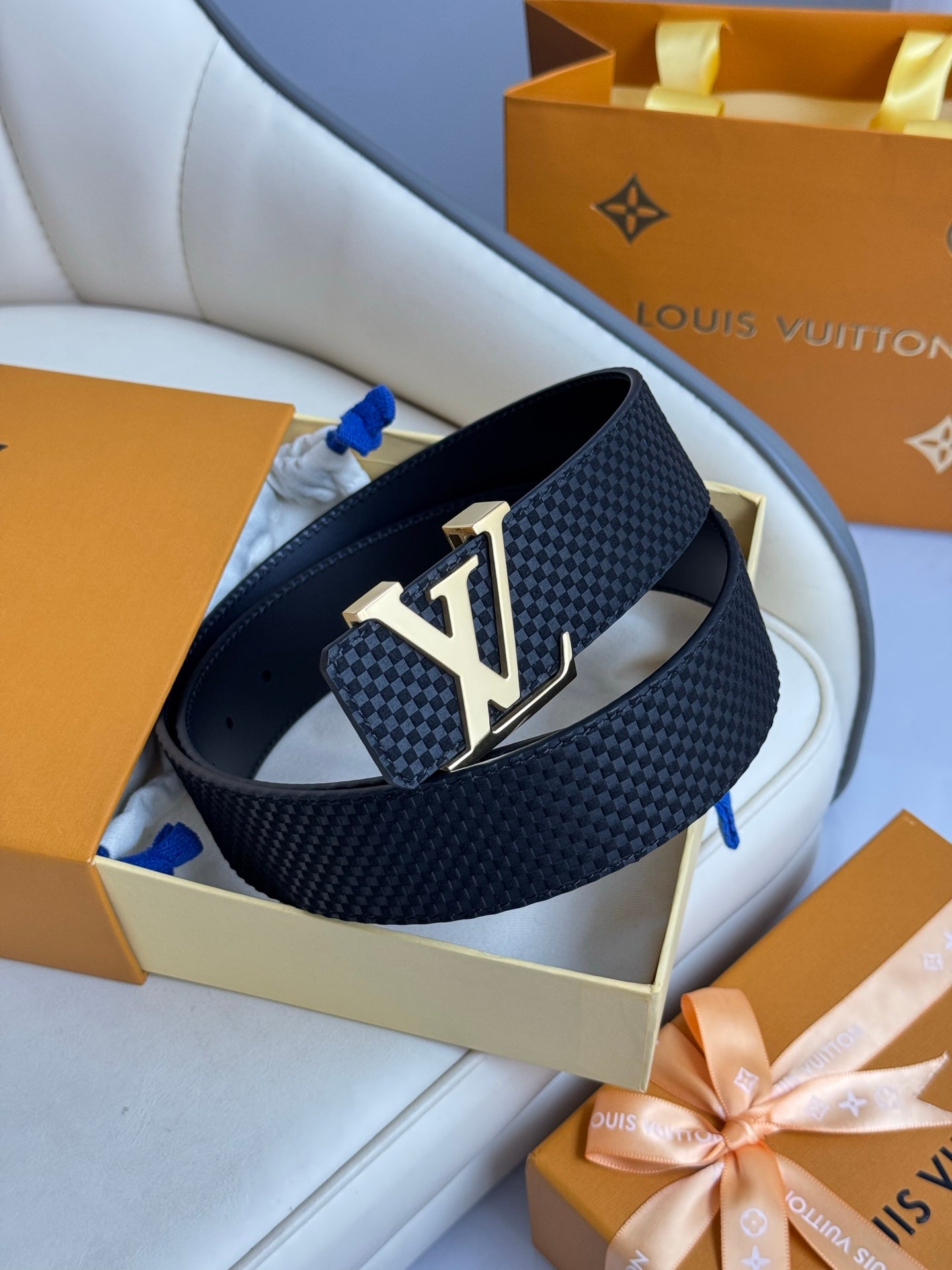 1115QE10P Popular High quality belt With full package