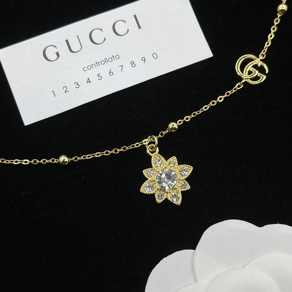 175RB27X Popular   Necklaces .