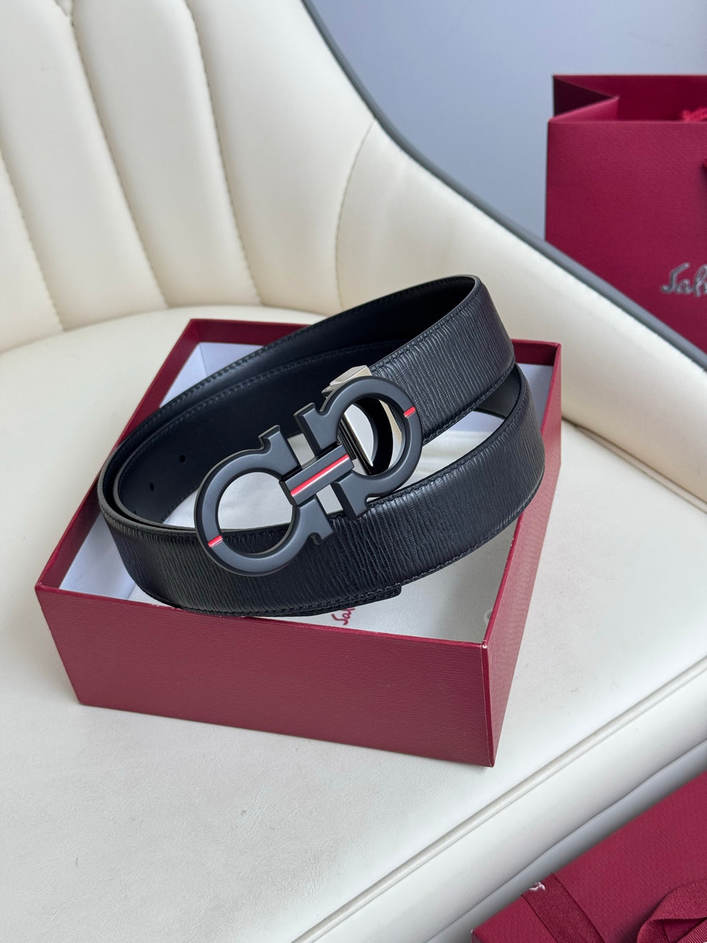 P1Q115A55 Popular High quality belt With full package