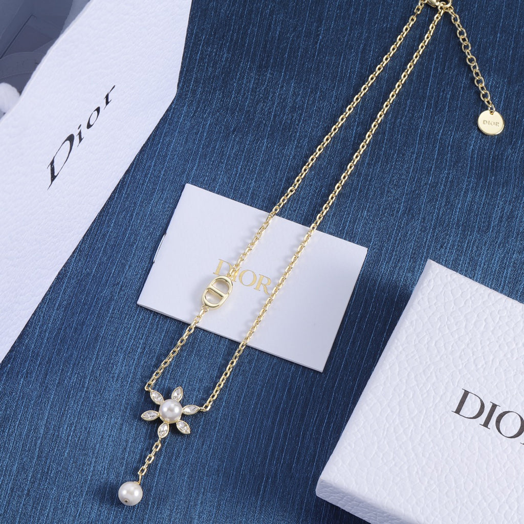 175RD26X Popular   Necklaces .