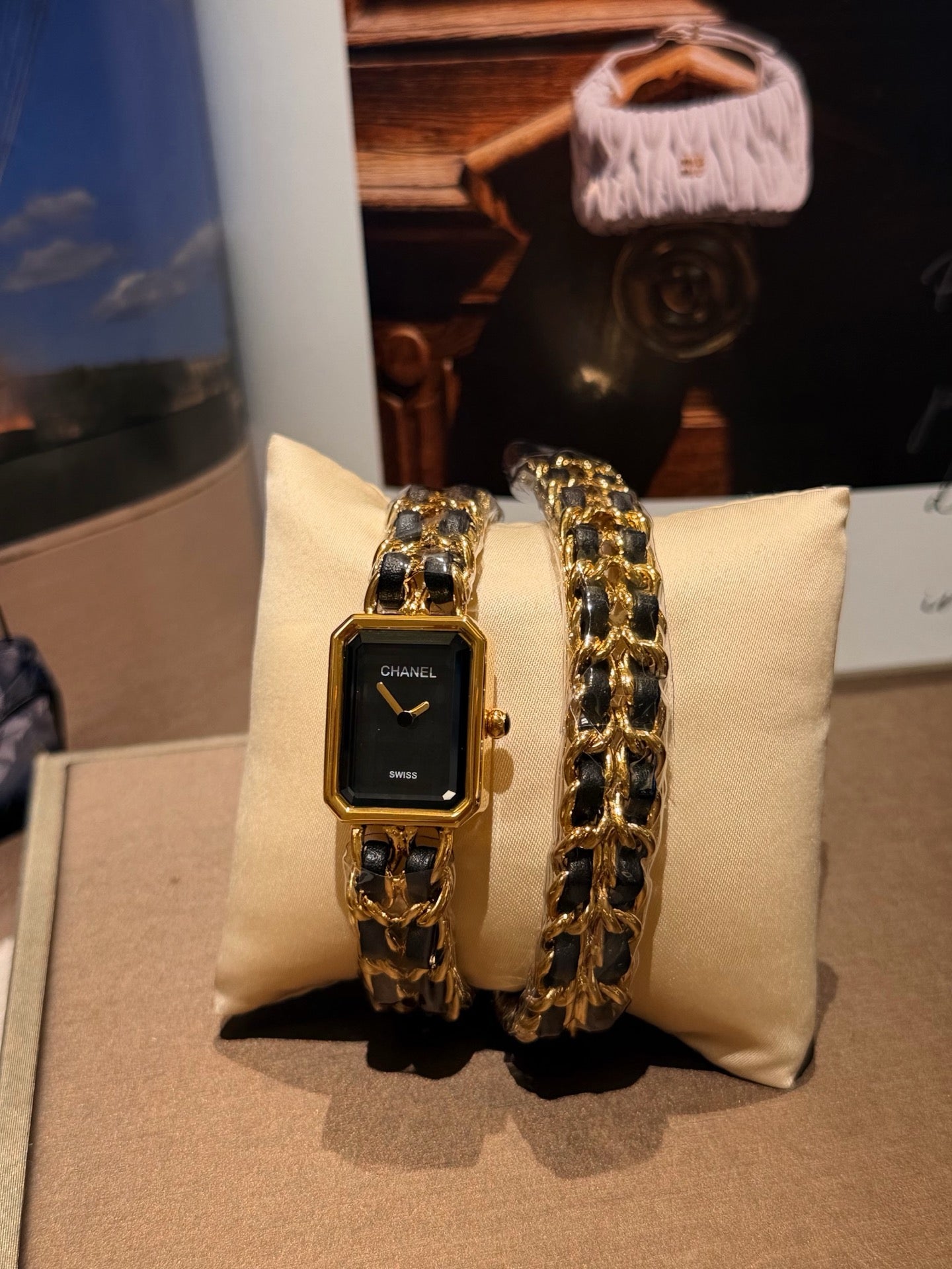 136RC103L Popular Watches