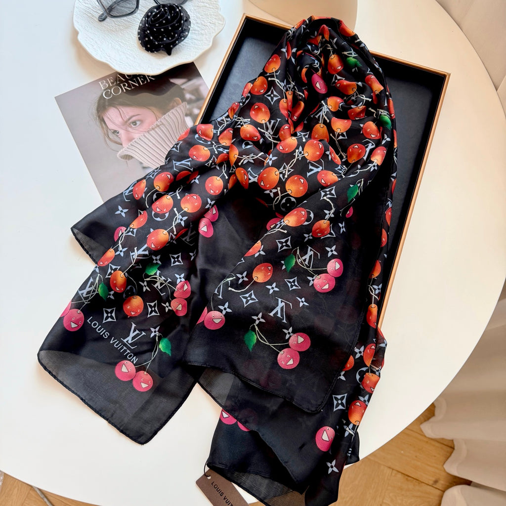 135ZE199W  Popular Silk Scarve