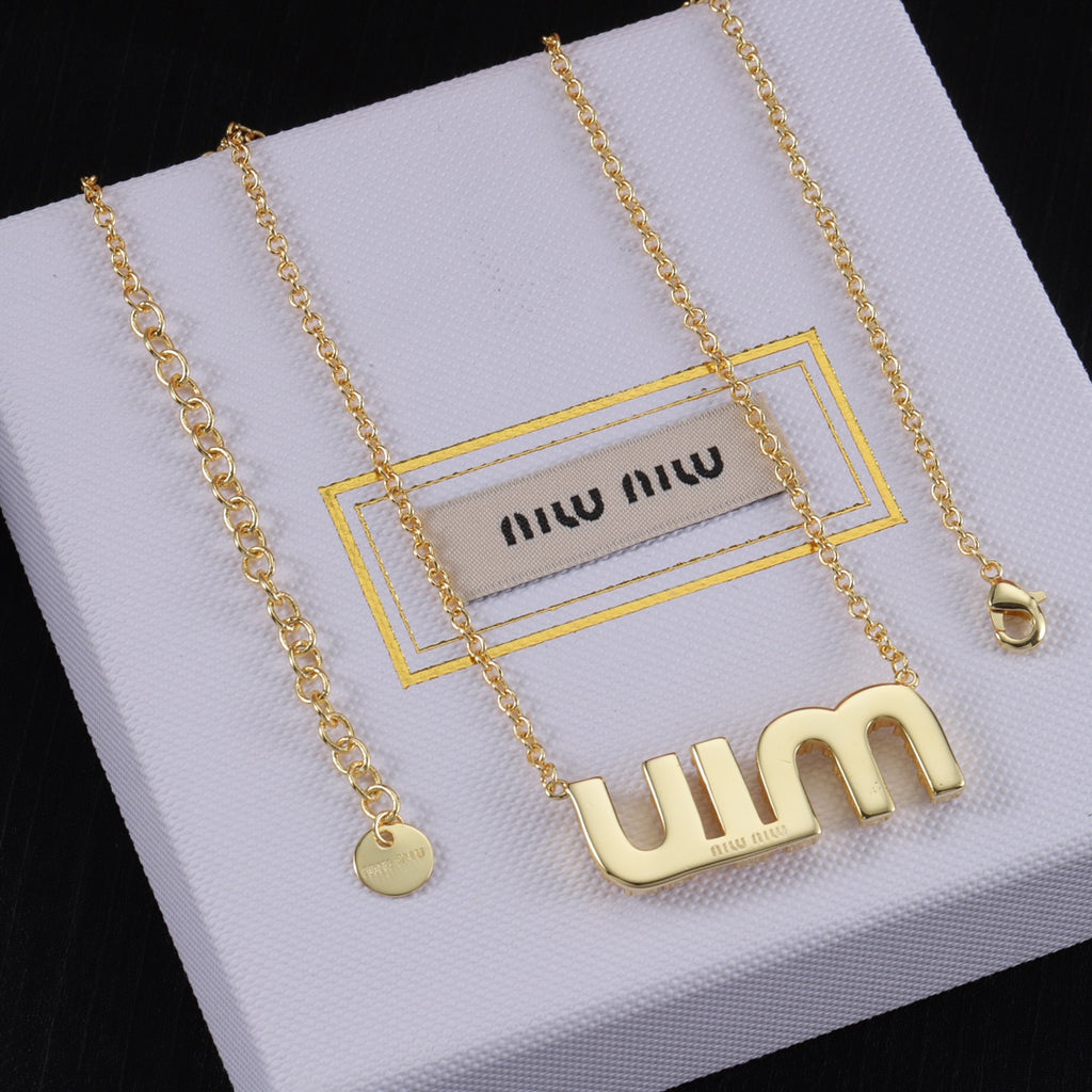 14A685K  Popular  Necklaces