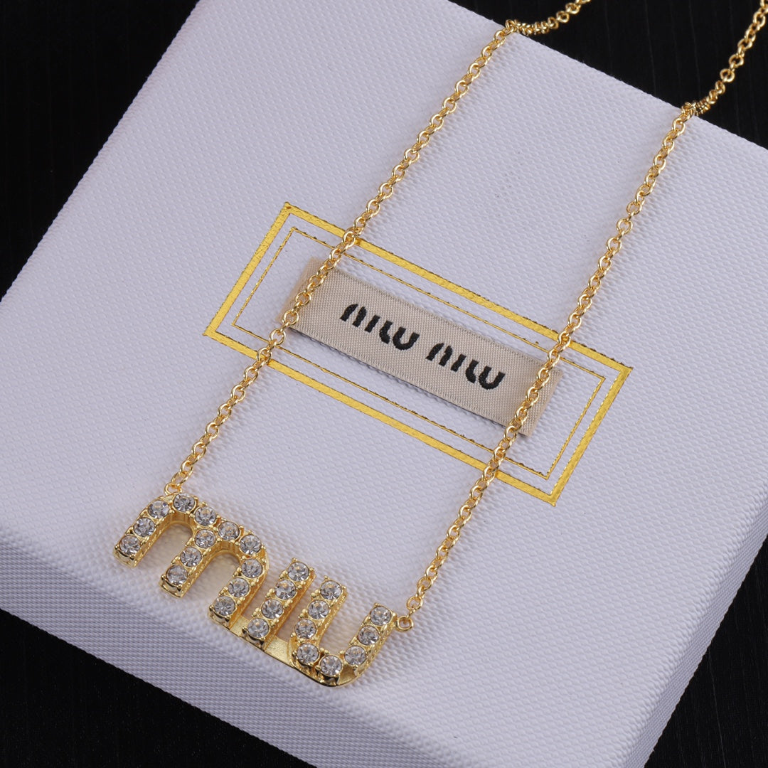 14A685K  Popular  Necklaces