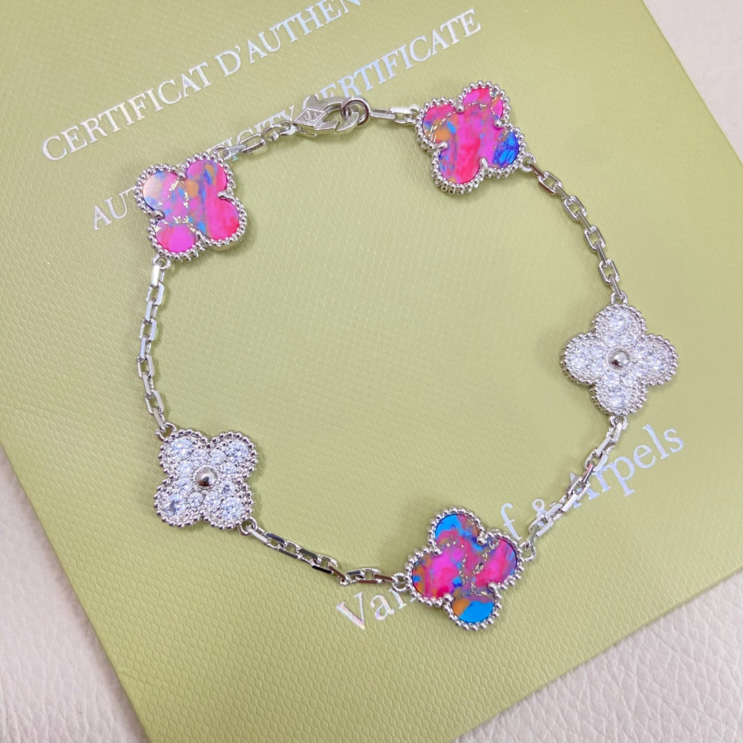 X5Q85VA182X Popular Necklace. Bracelets