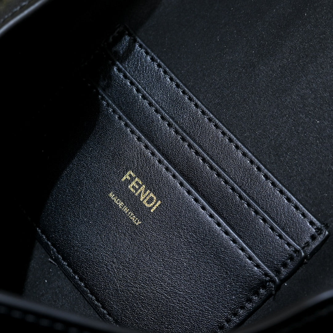 15RF138B Popular leather bag