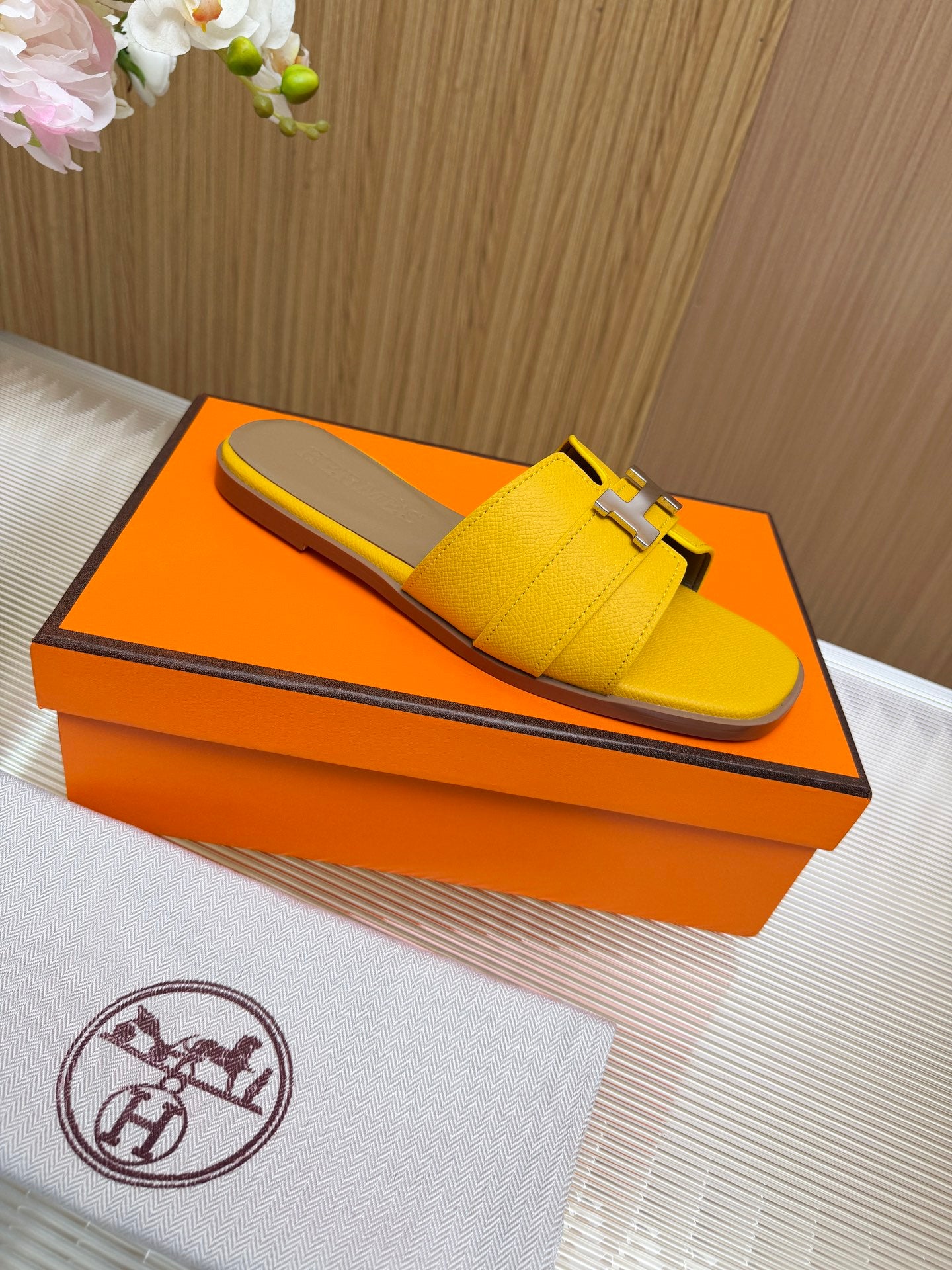 Z2X66H5 Popular high-quality leather Shoes