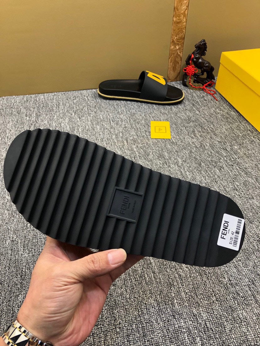 5XF106Z Popular Slippers