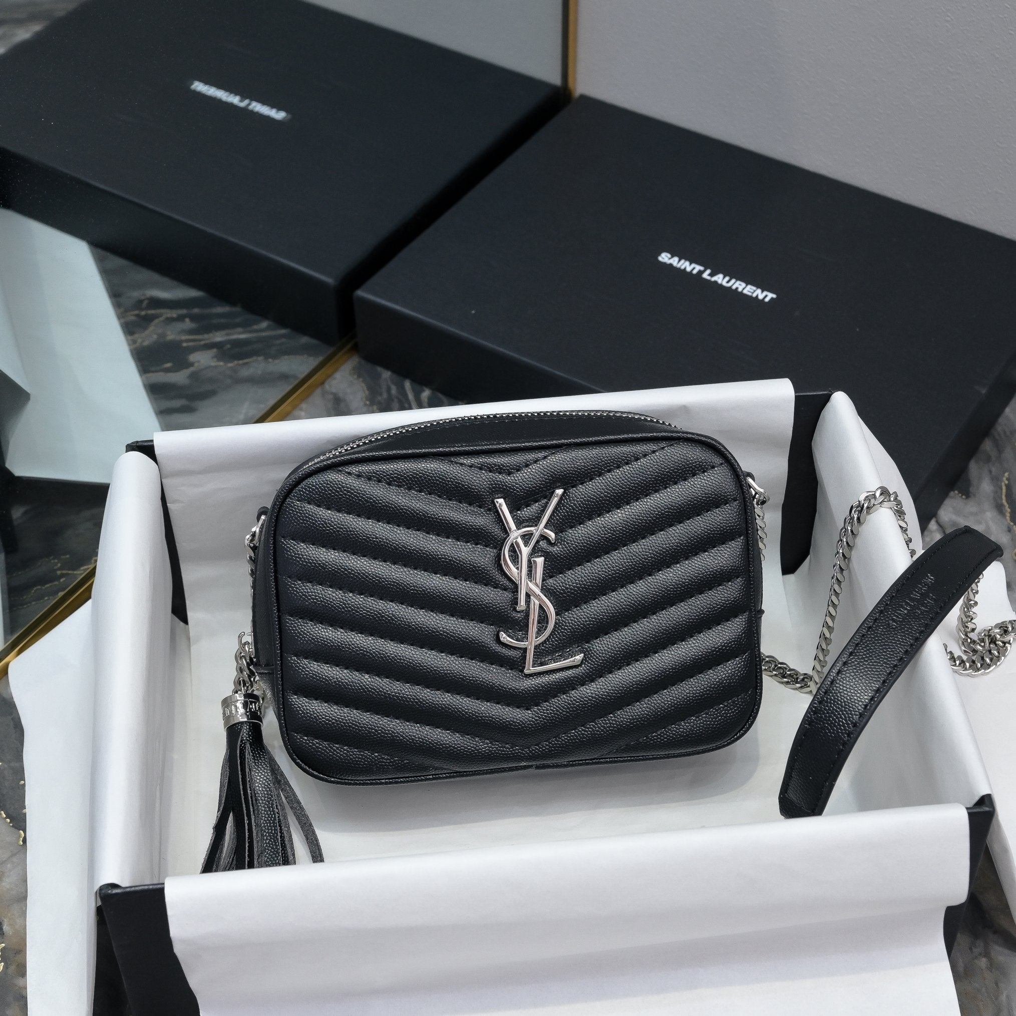 146RSL5B  Popular leather bags