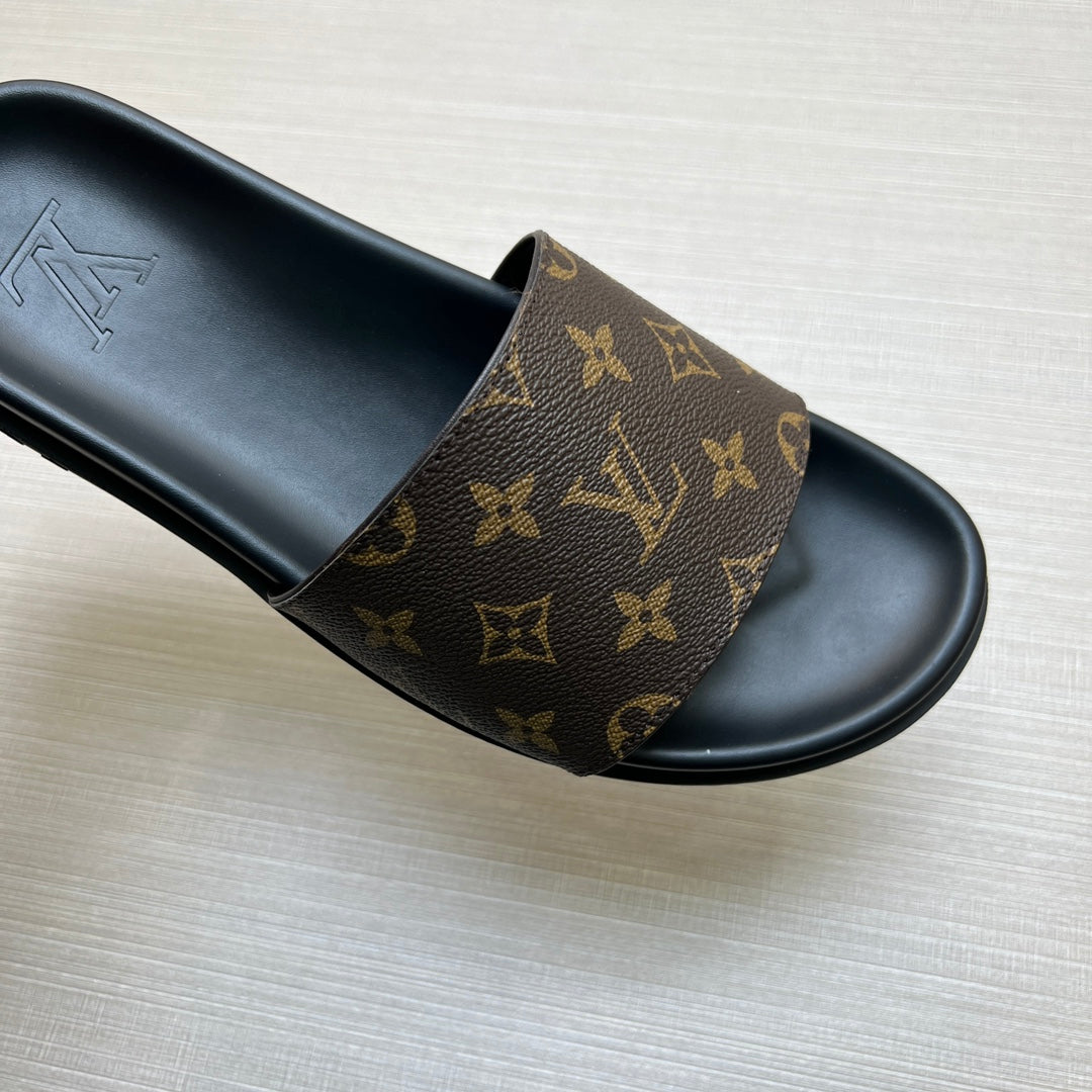 54E57Z Popular slippers