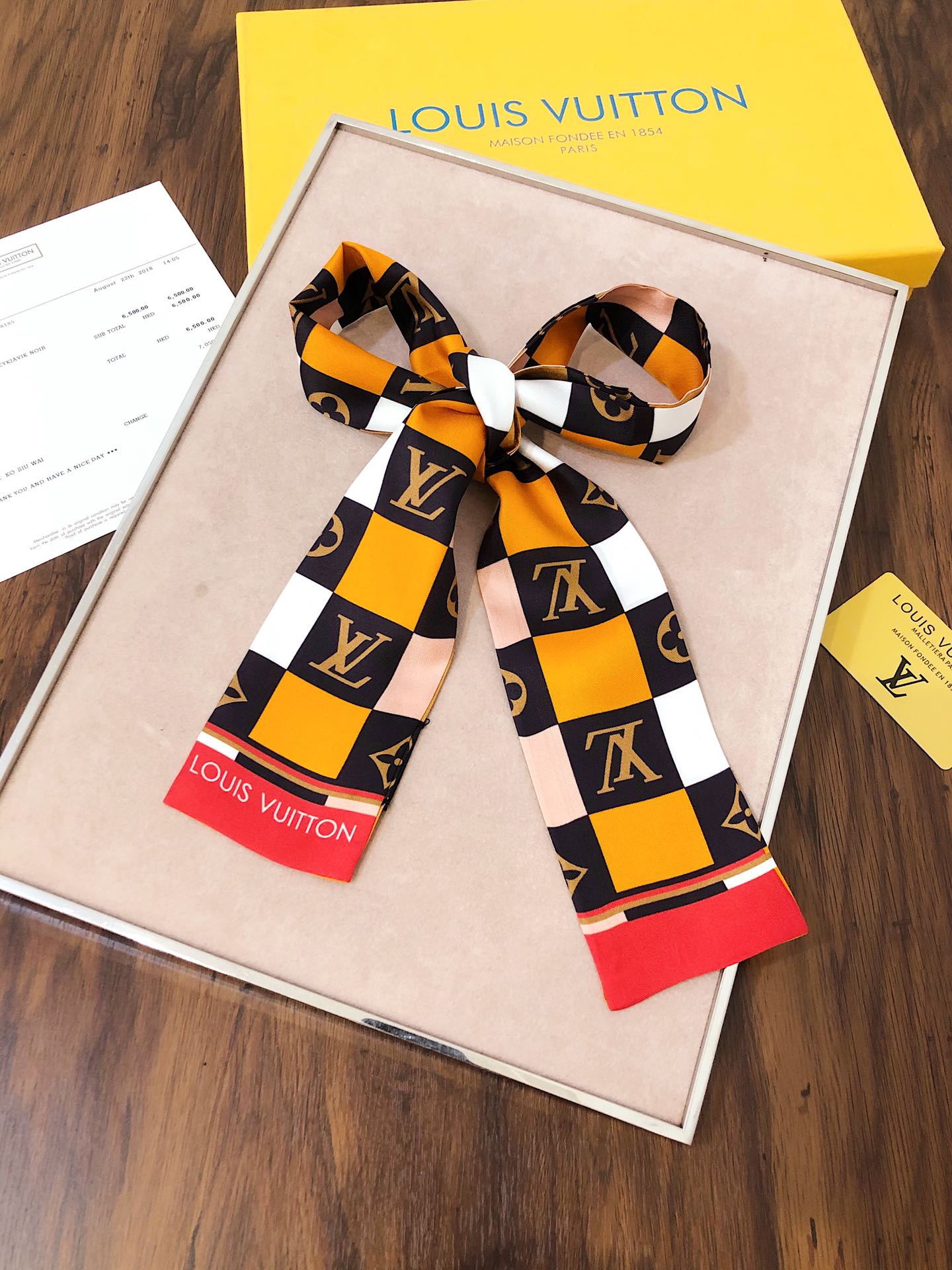 1ZE177W  Popular Silk Scarve