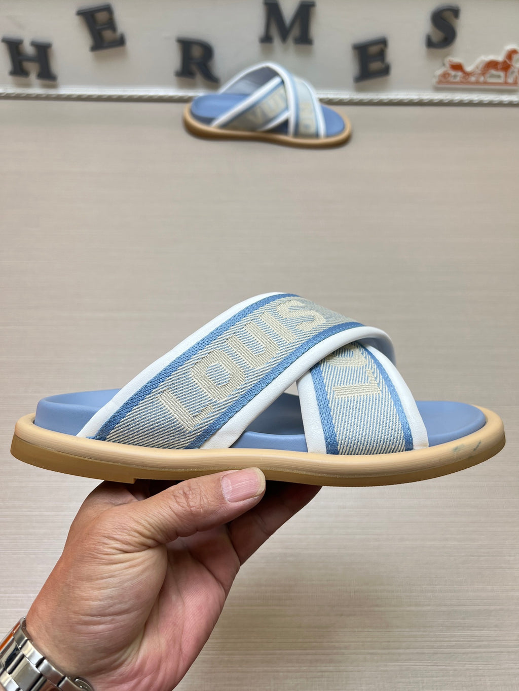 535ZE270Z Popular Slippers
