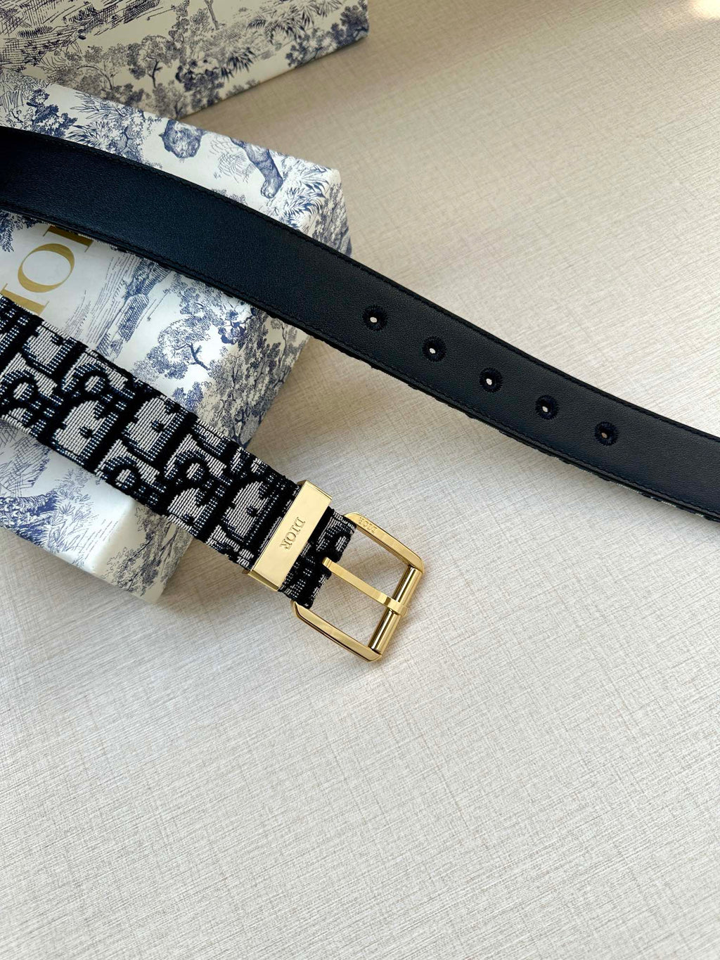 1115QD26P Popular High quality belt With full package