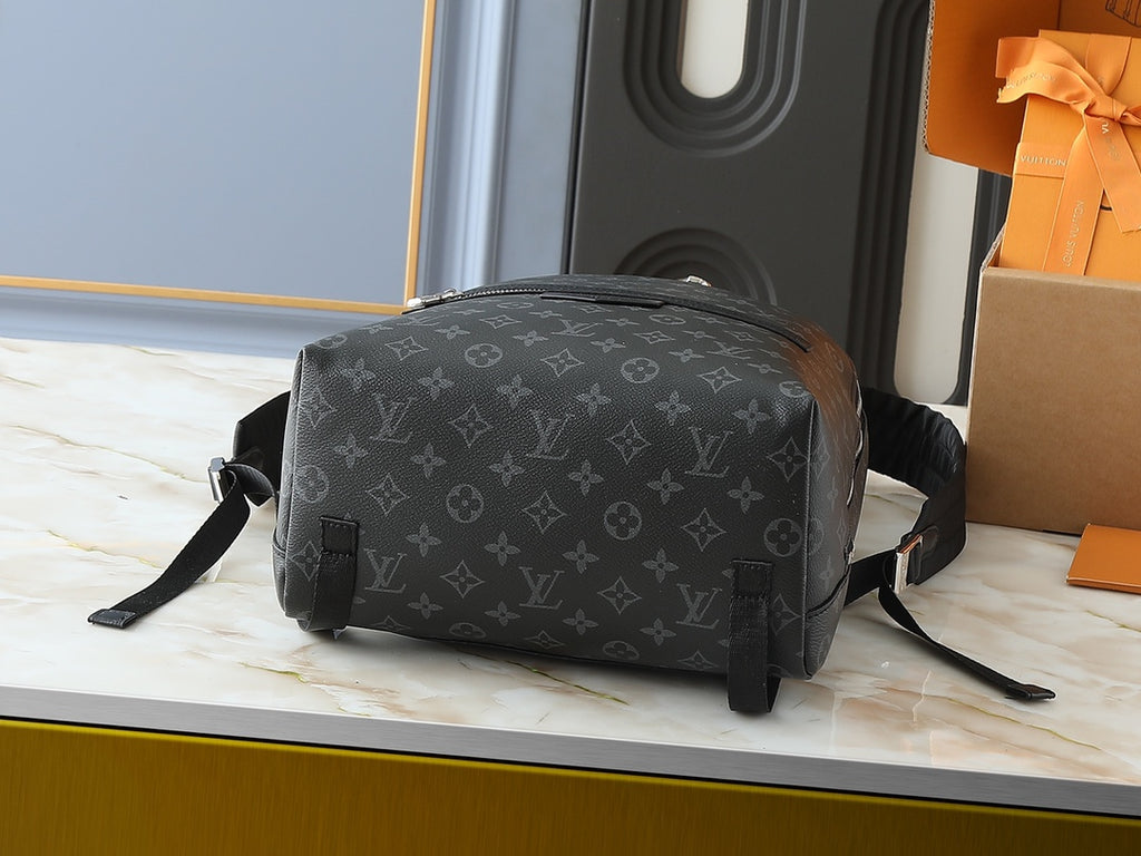 B1X66E3 Popular leather bag