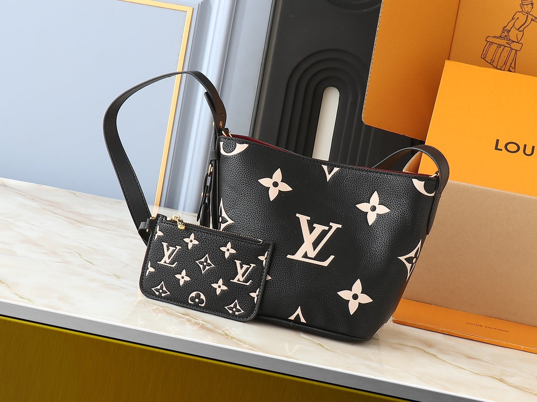 2WE3B Popular  leather bag