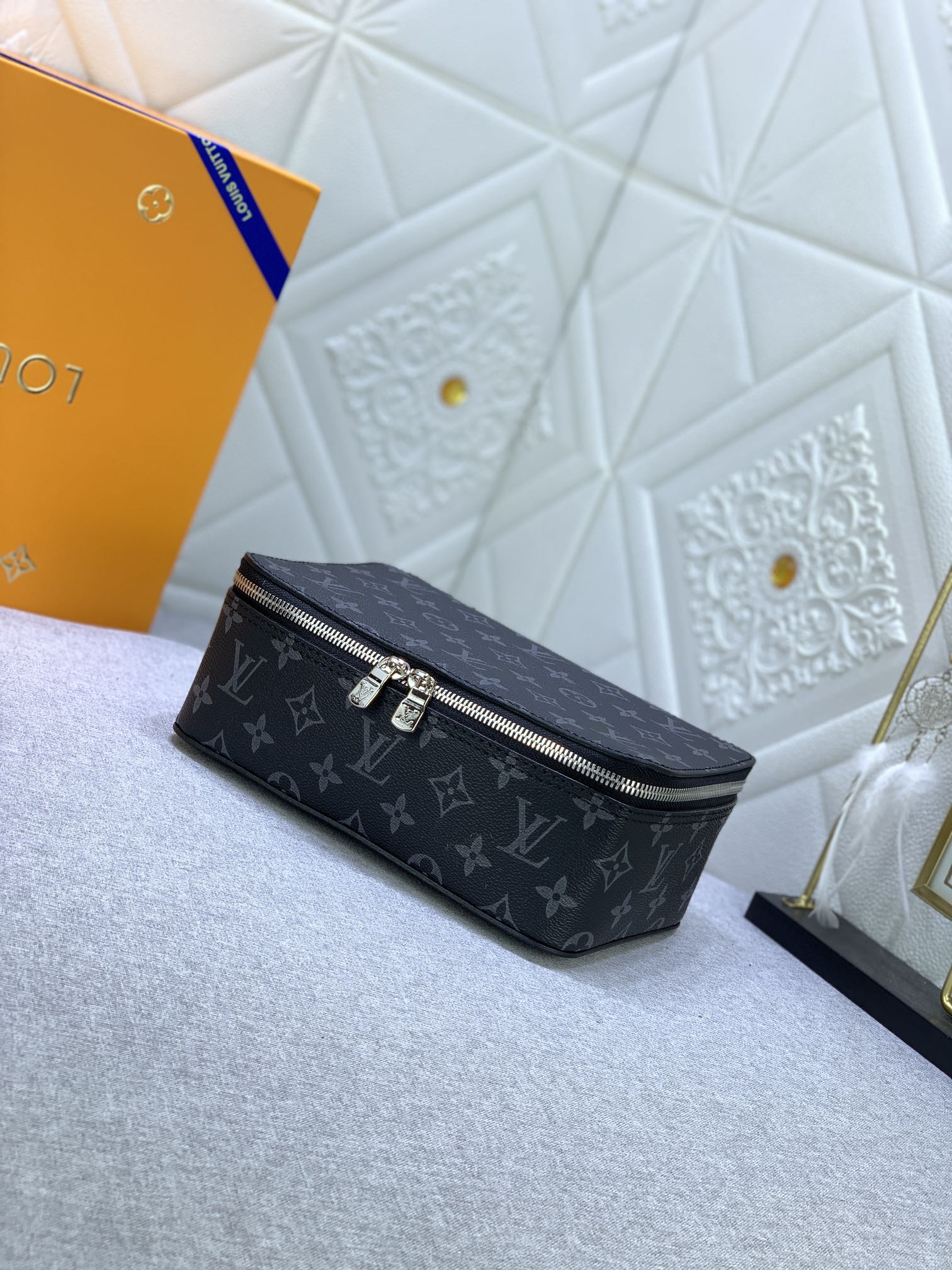 1XE272B Popular  leather bag 