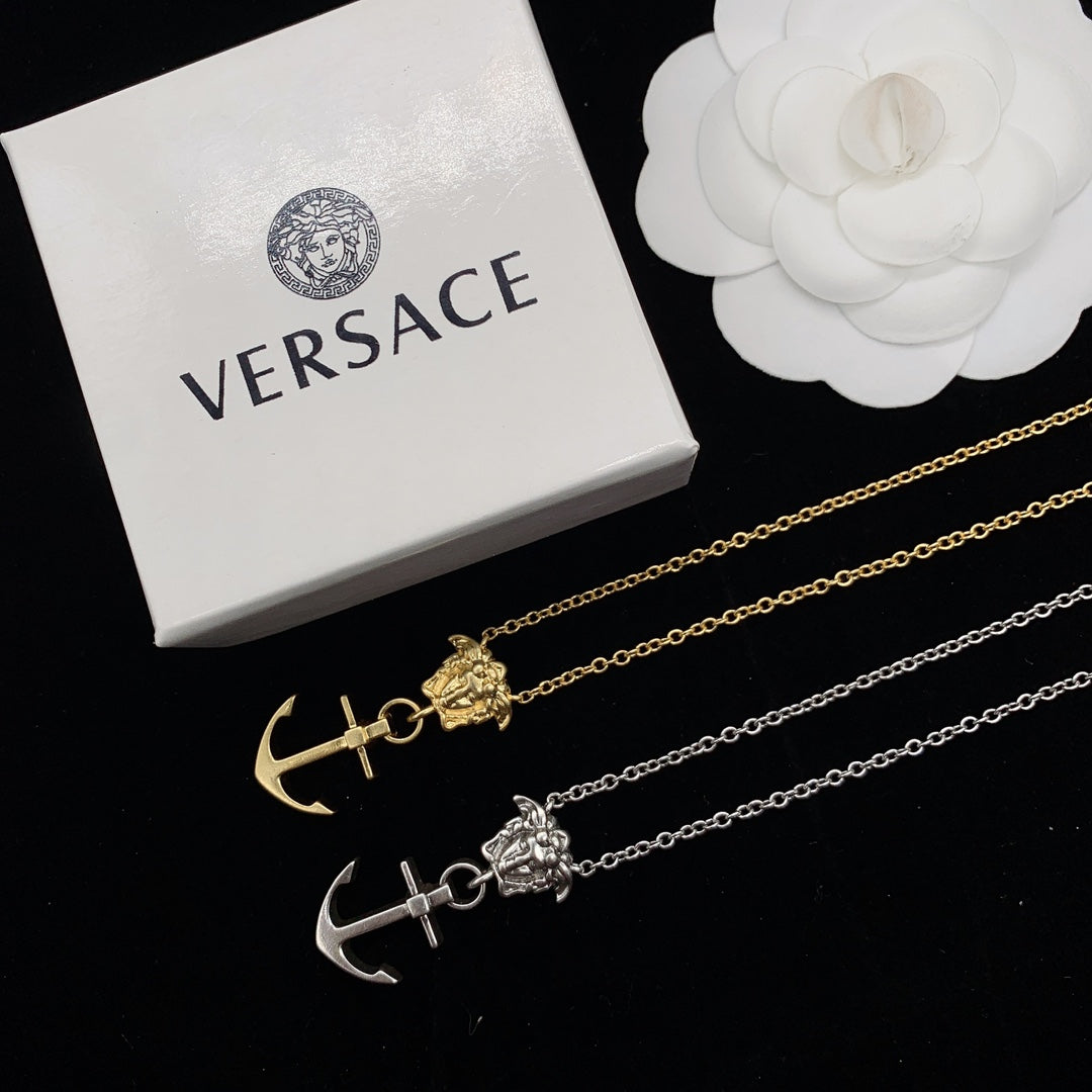 55QV369X Popular Necklaces