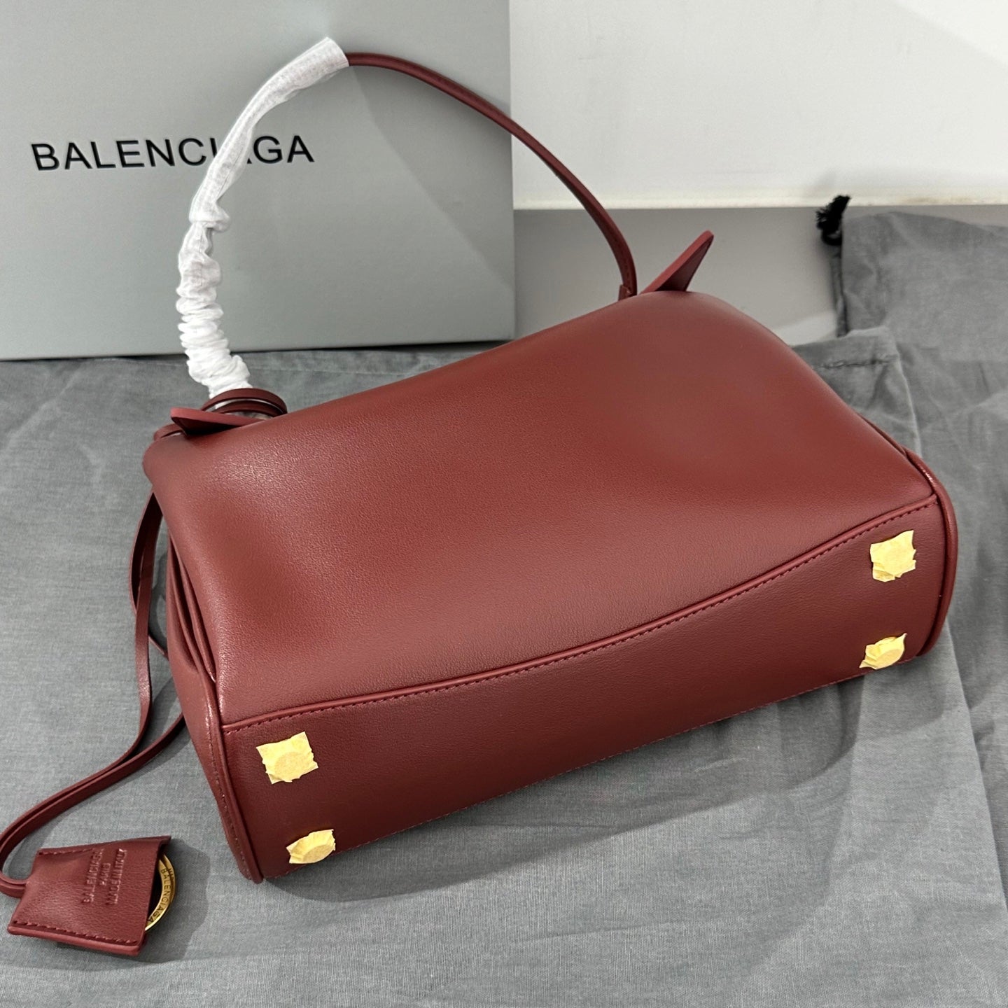 B1X56J30 Popular high-quality leather bag