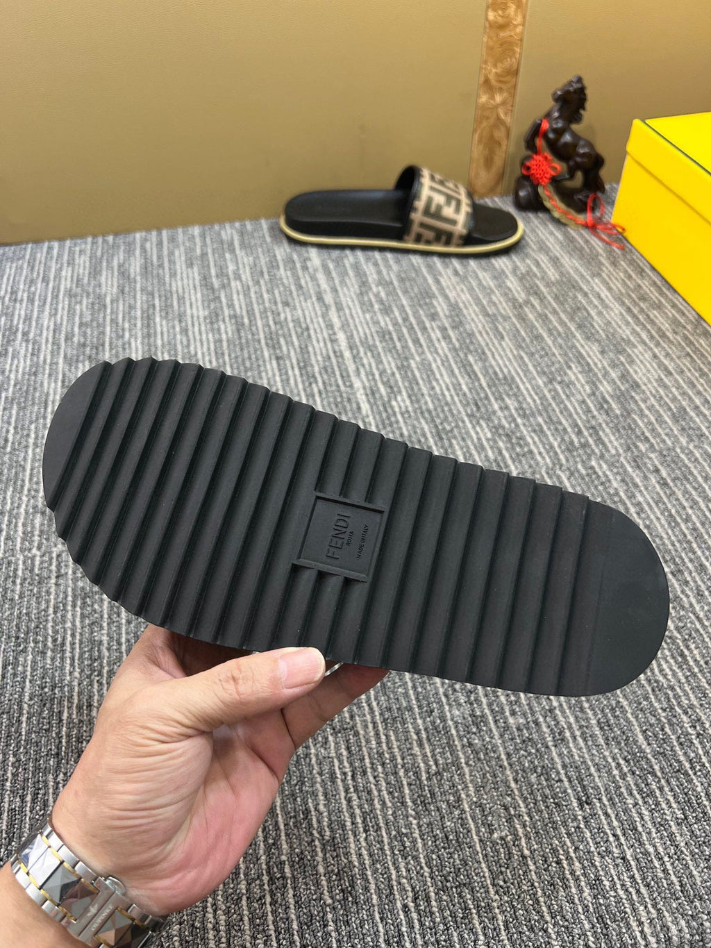 5XF105Z Popular Slippers