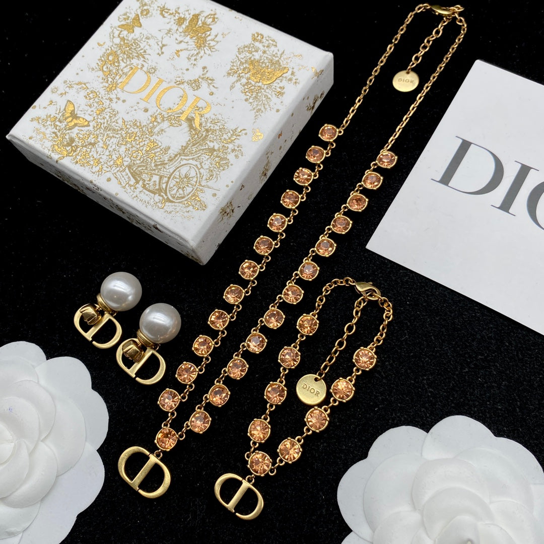 175RD15X Popular  Necklaces . Bracelets . Earrings