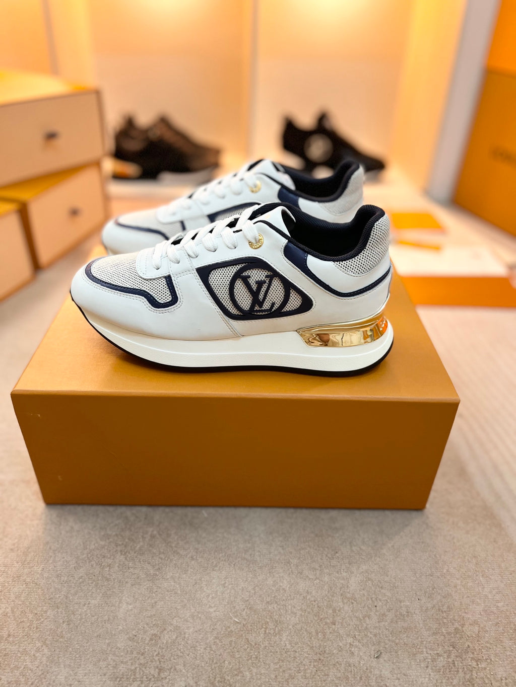236PE58Z Popular high-quality leather Shoes