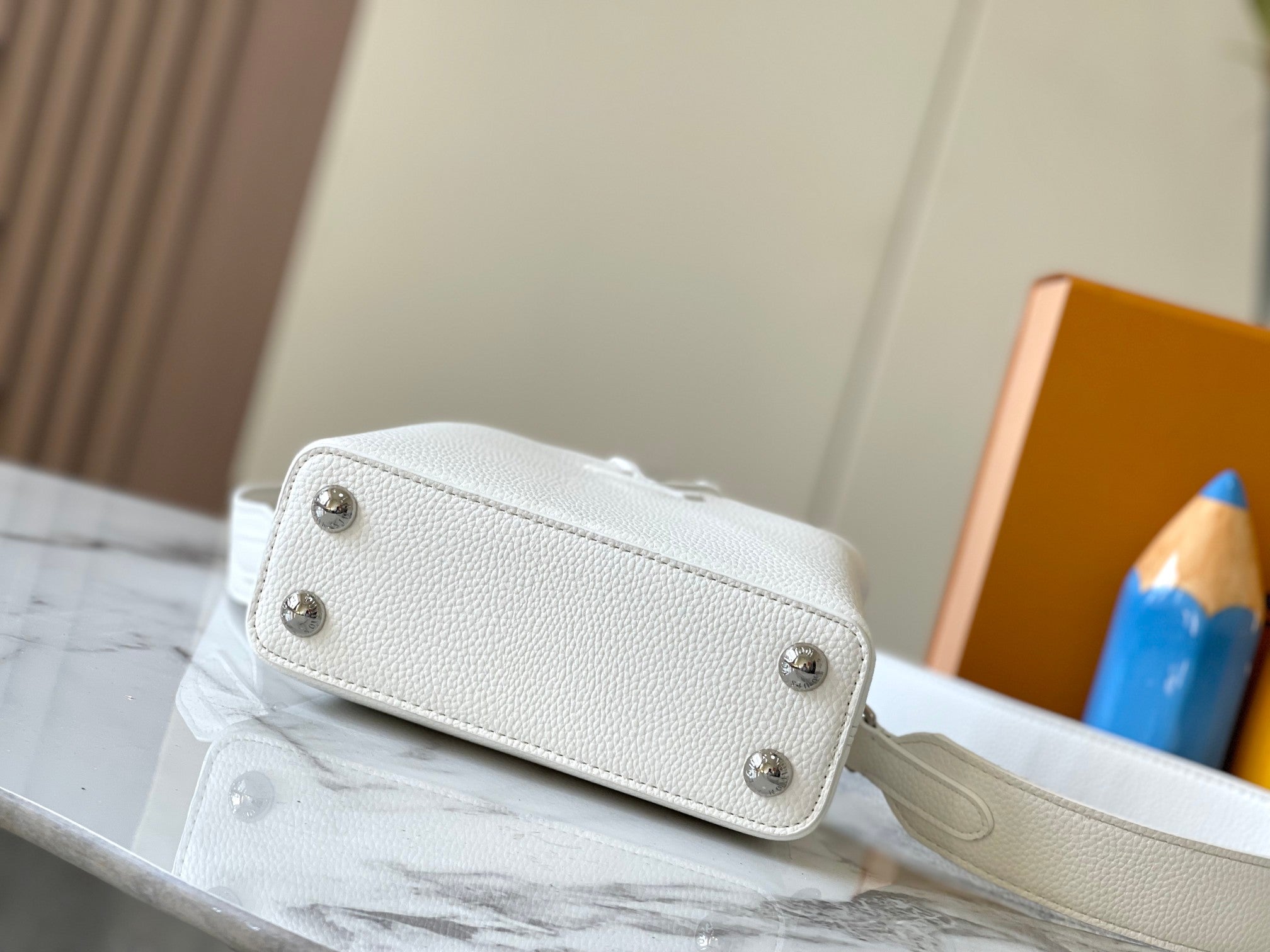 1XE448B Popular   leather bag
