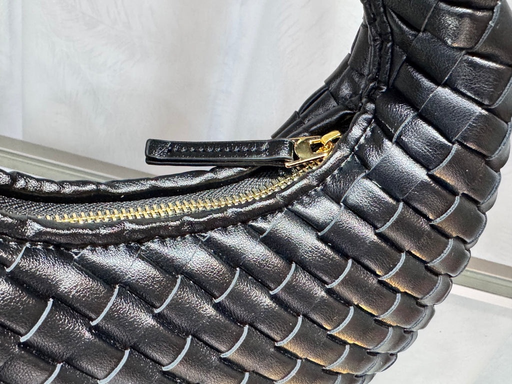 136NA16B Popular leather   Purse bags