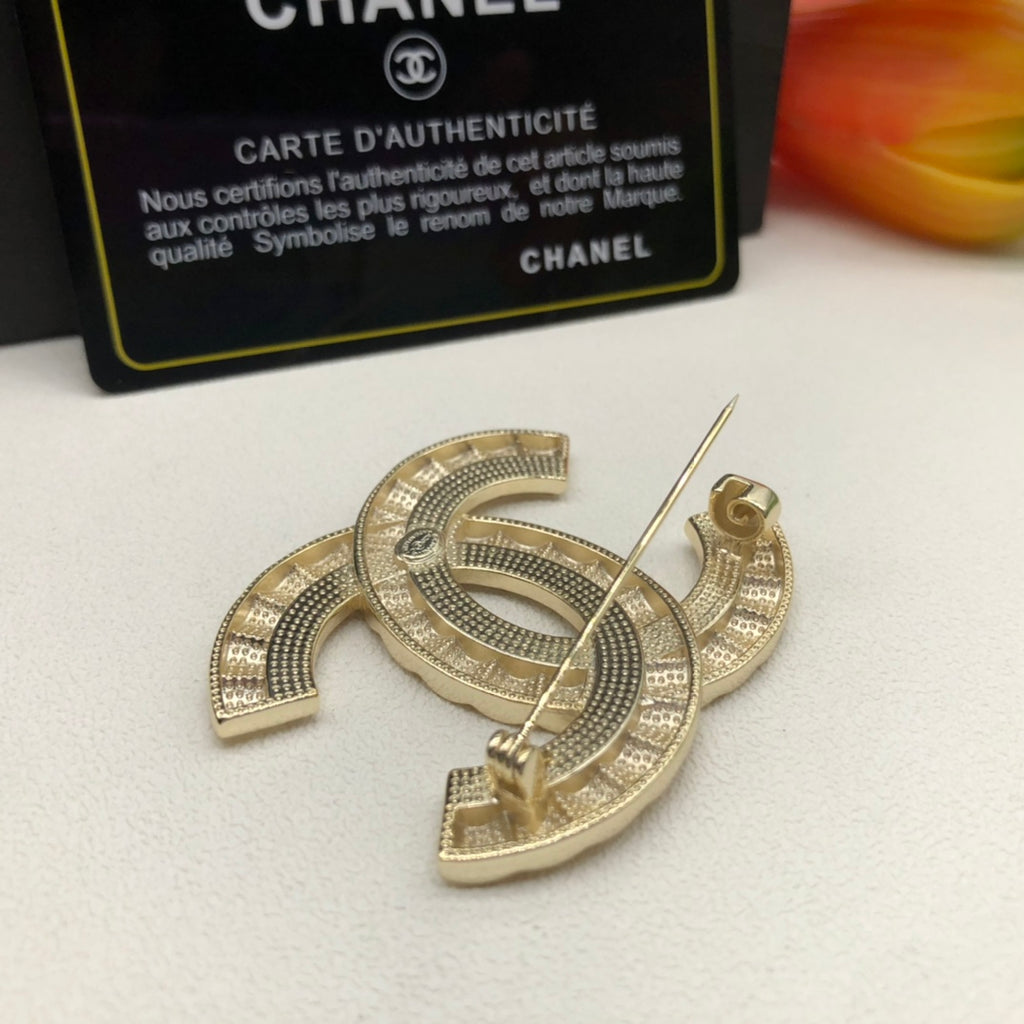 136NC33X Popular  Brooch