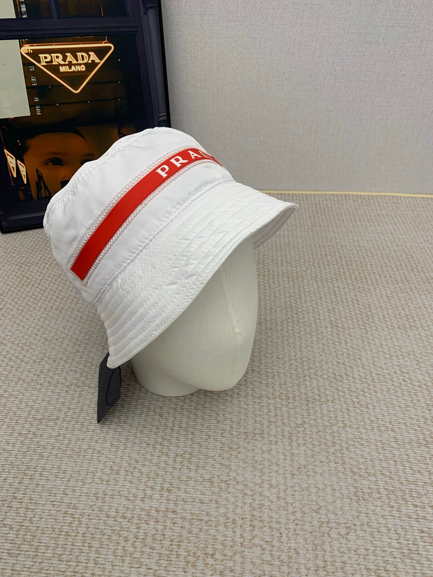 145QP6M Popular  hats