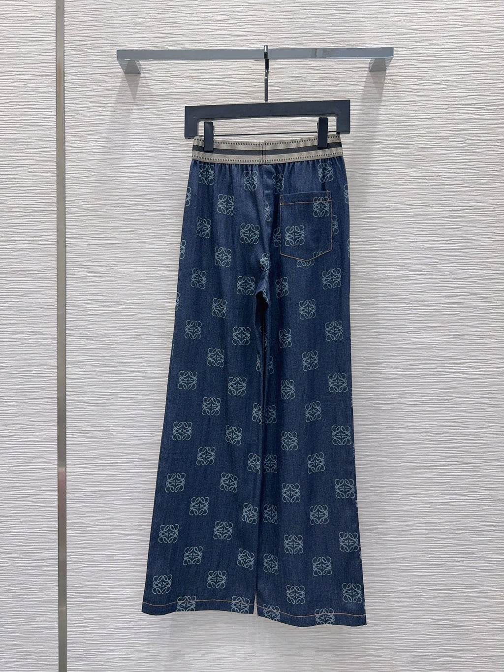 256XA12U Popular Pants fashion jeans