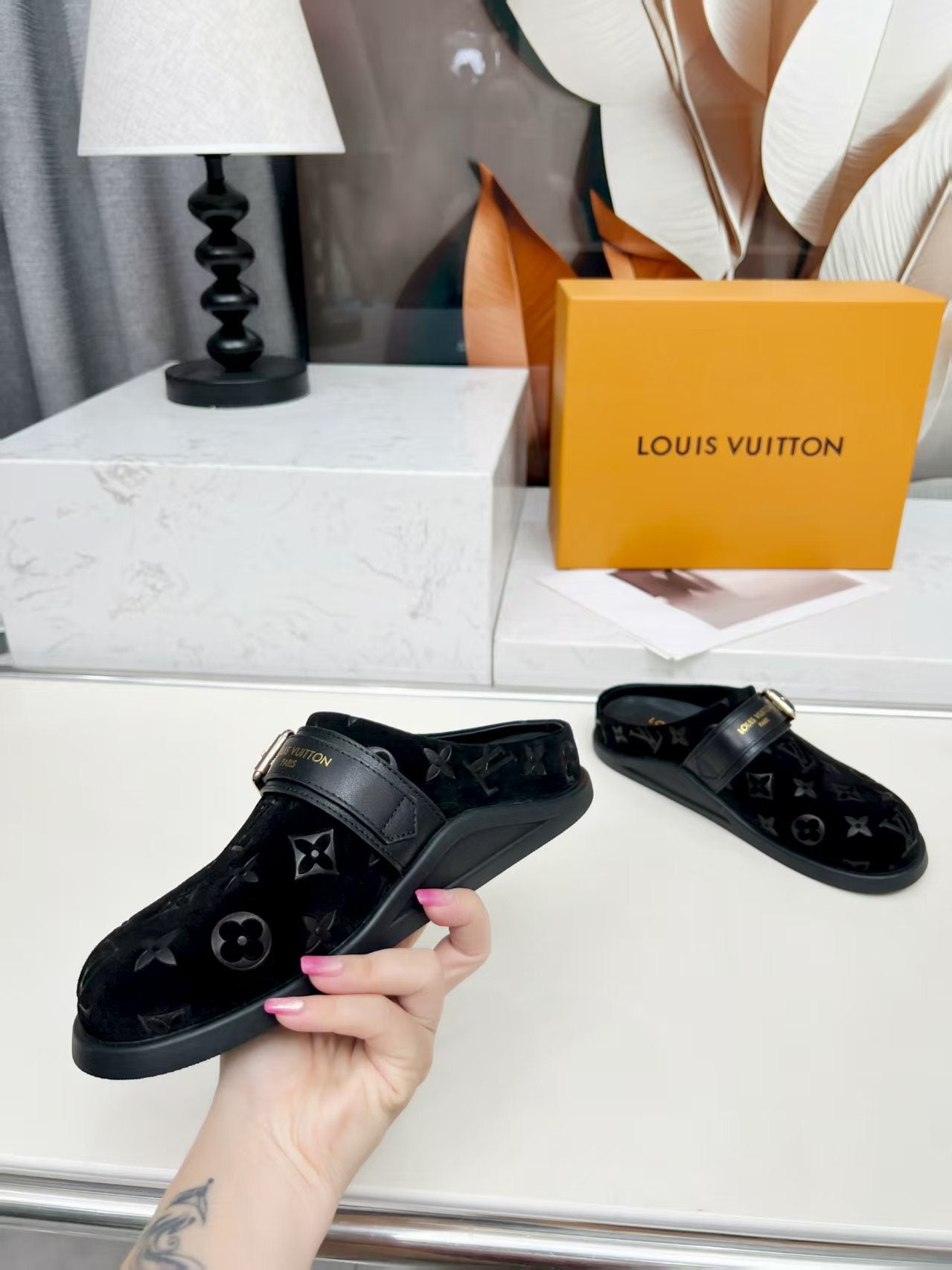 2105QE255Z Popular high-quality Shoes