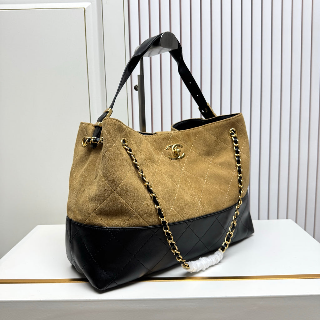146PC17B Popular leather bag