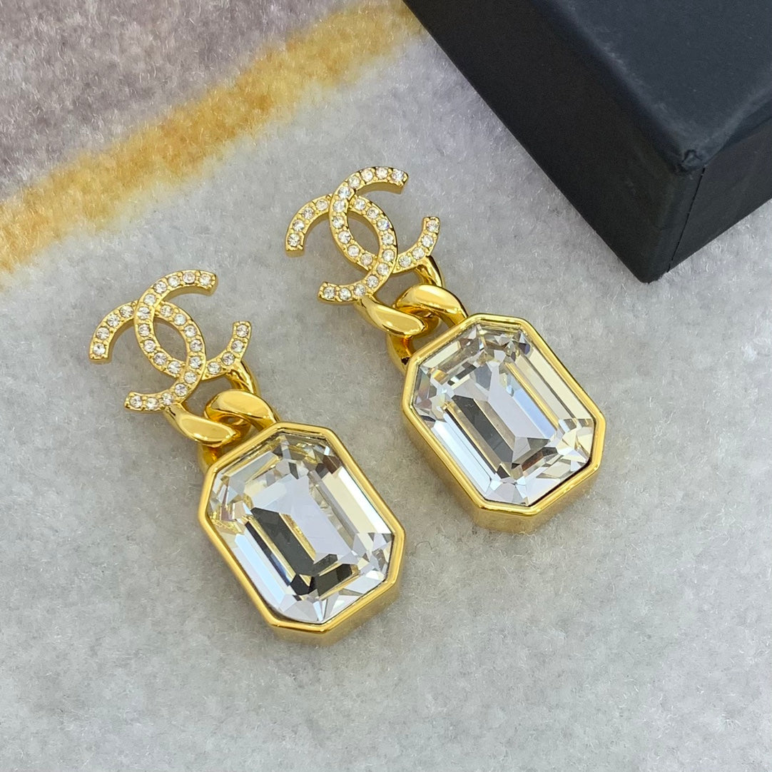 14C417E Popular Earrings