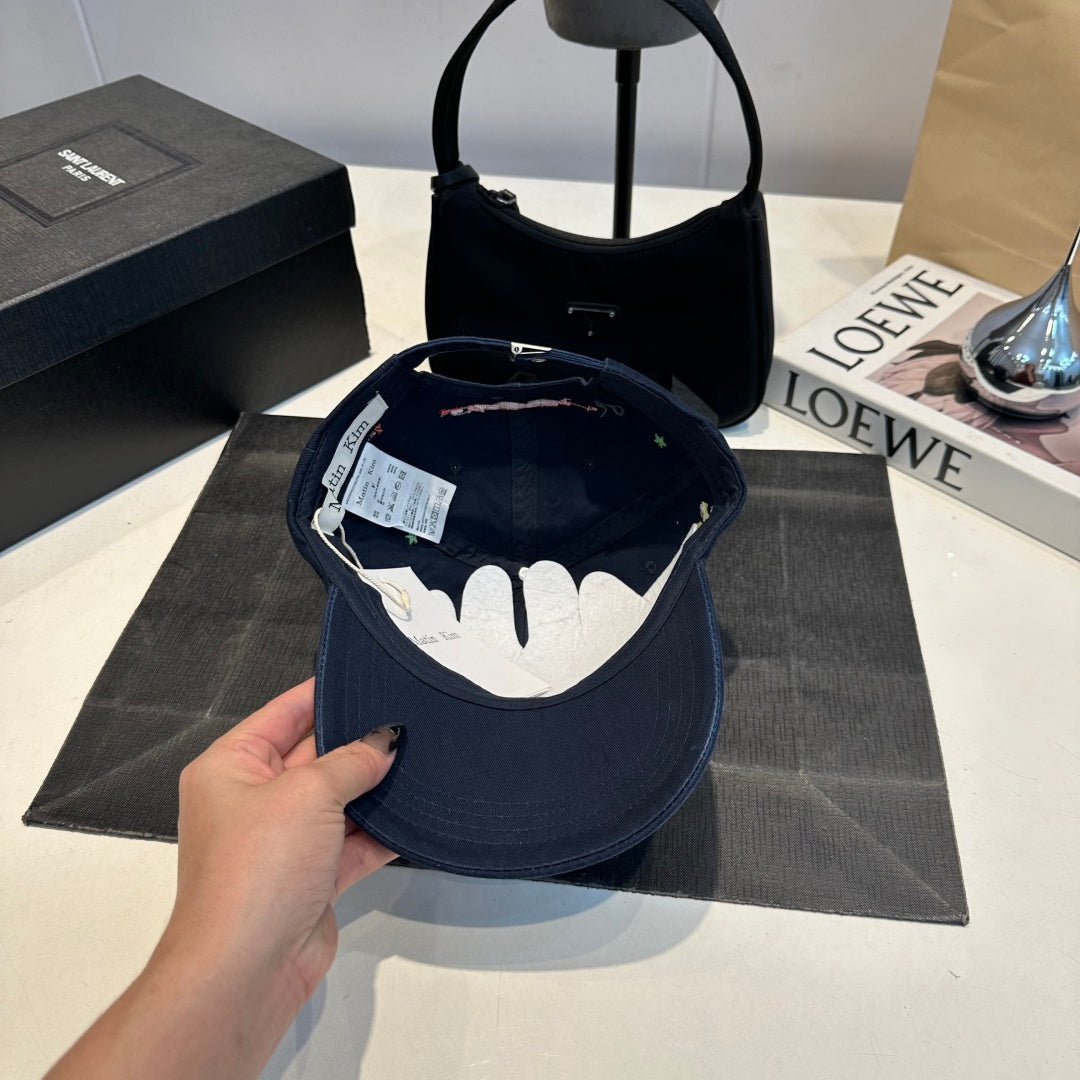 16XA8M Popular hats