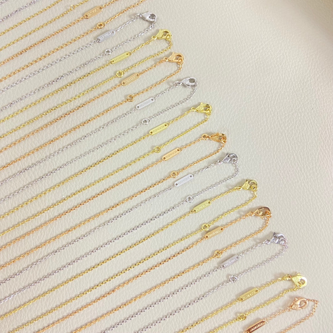 55QVA222X Popular Necklace