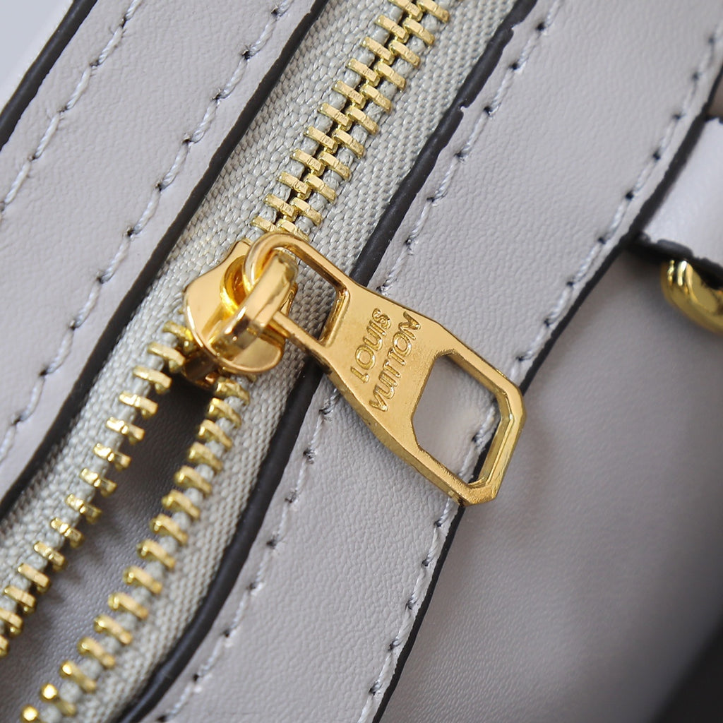 1XE441B Popular    leather bag