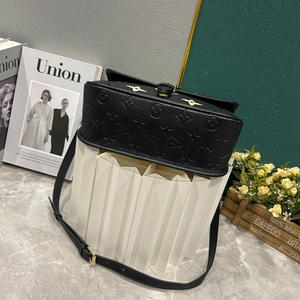 2XE318B Popular   leather bag 