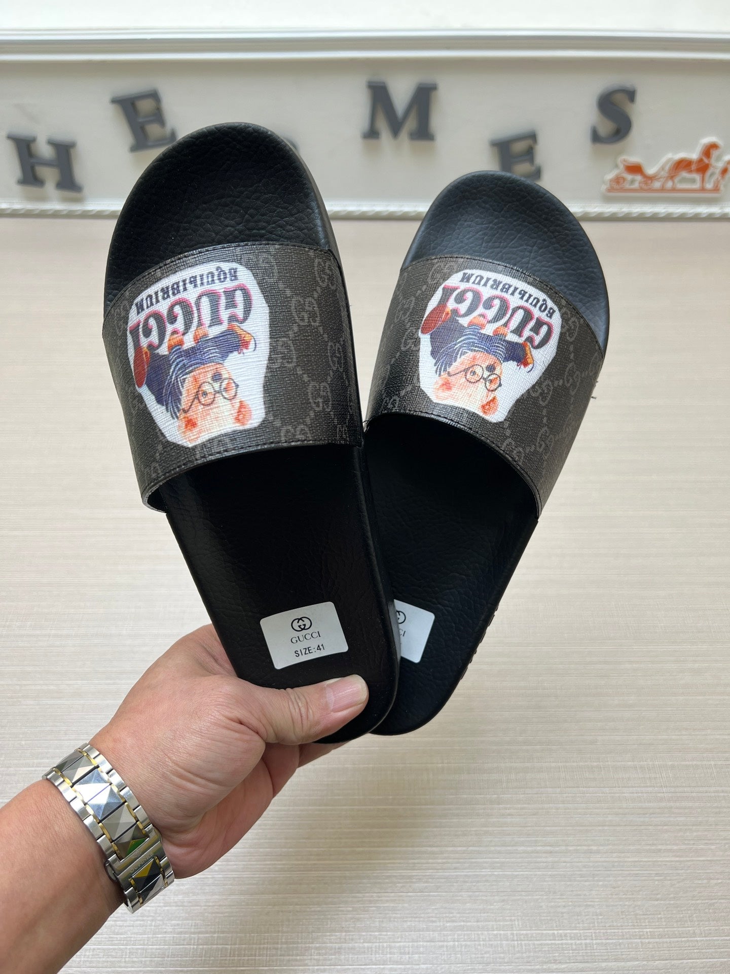 5WB237Z Popular Slippers