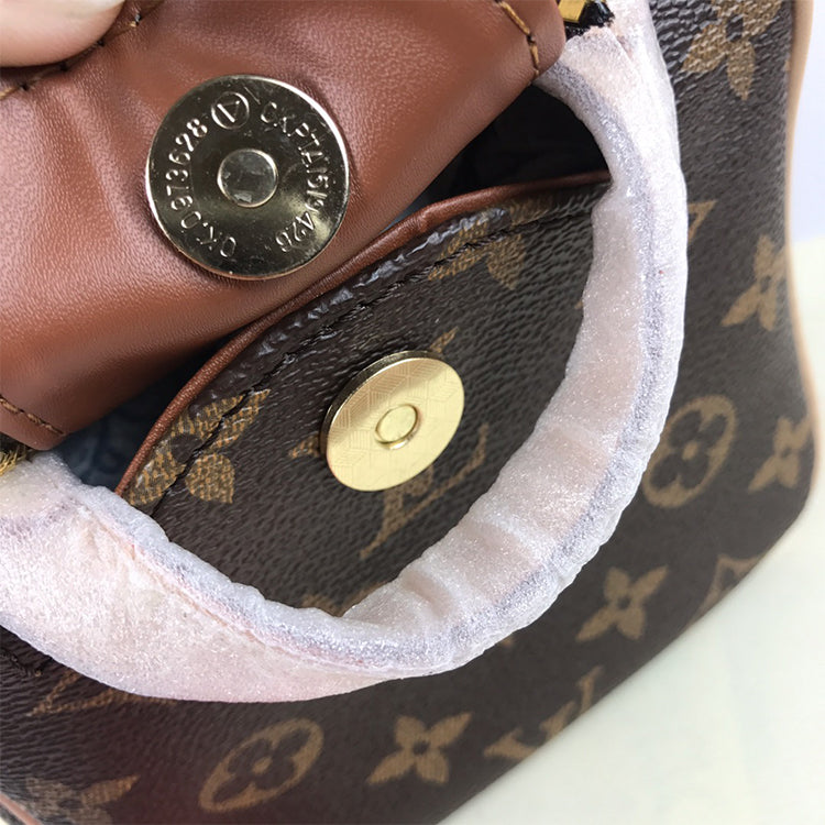 1E870B Popular leather bag 