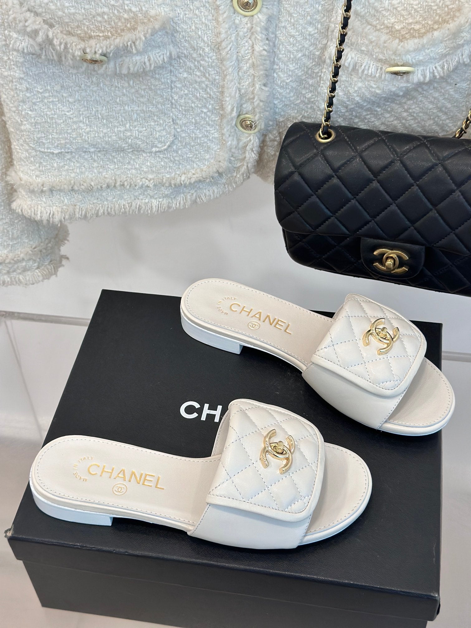 1RC254Z Popular Slippers